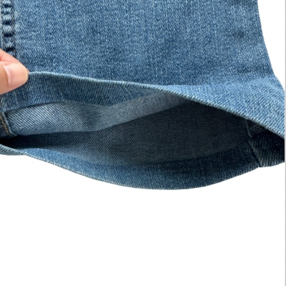 Vintage Levi’s 518 SuperLow Jeans - Picture 5 of 12